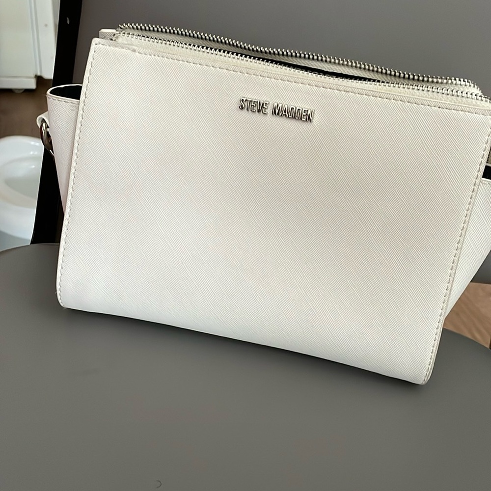 White Steve Madden Purse